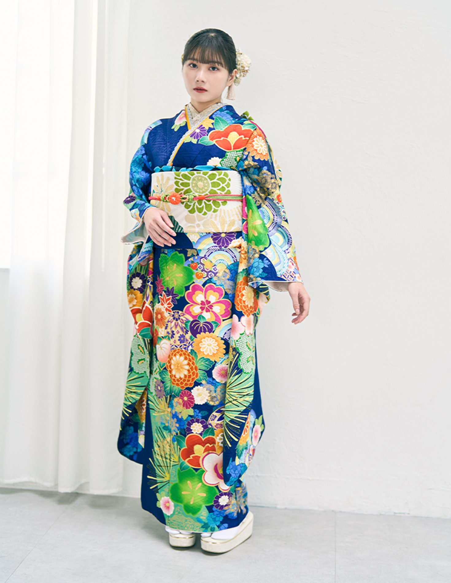 振袖 青色 個性的