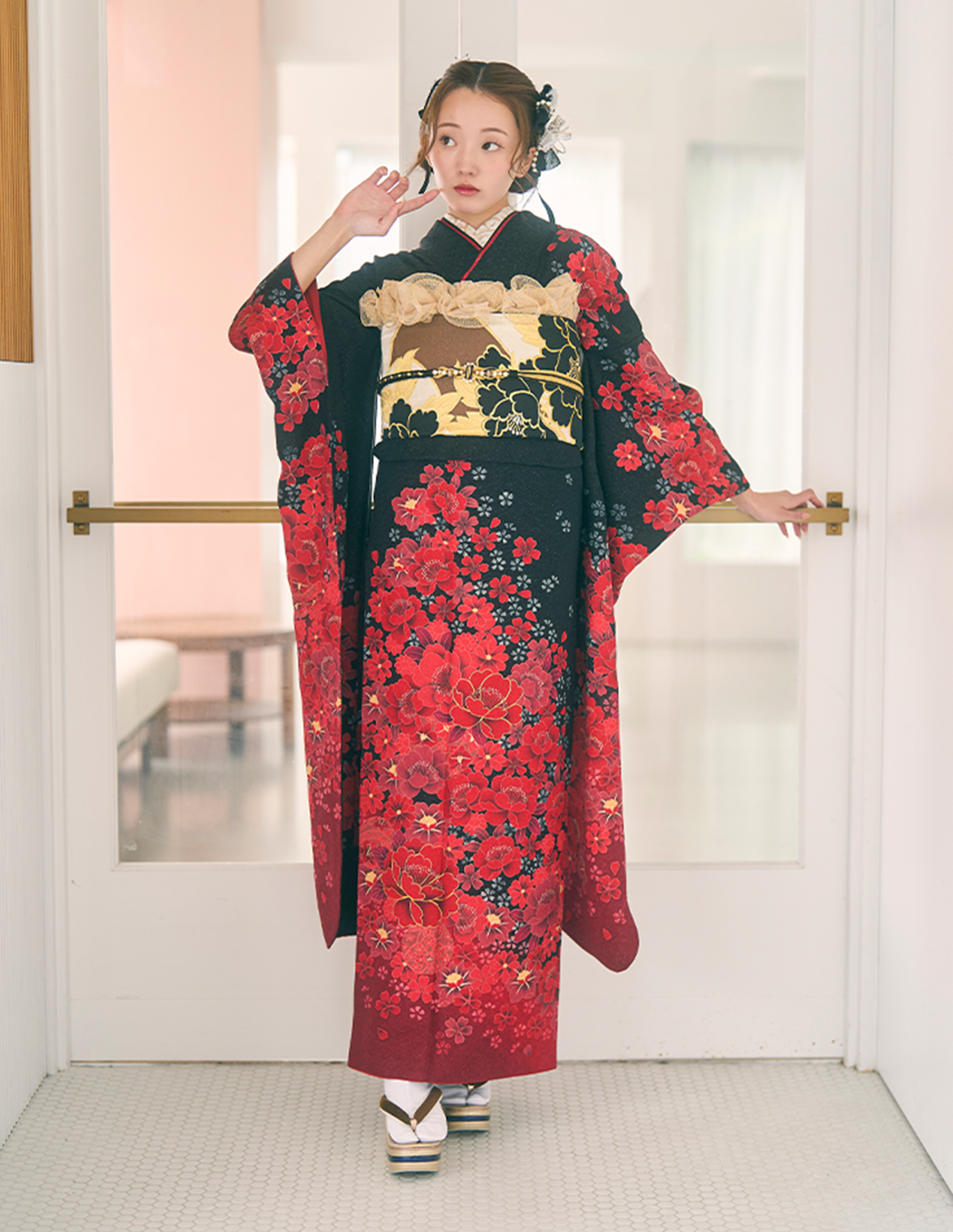 振袖 黒色 個性的柄