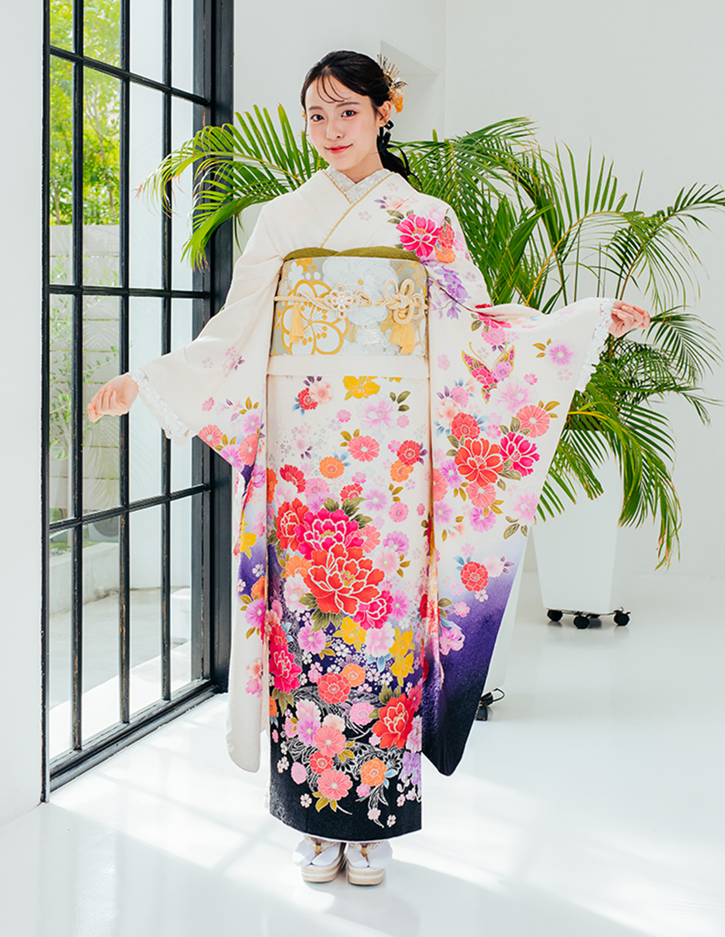 振袖 白色 ガーリー柄