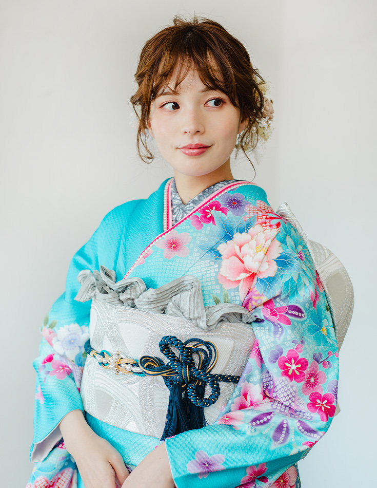 振袖 水色 ガーリー柄