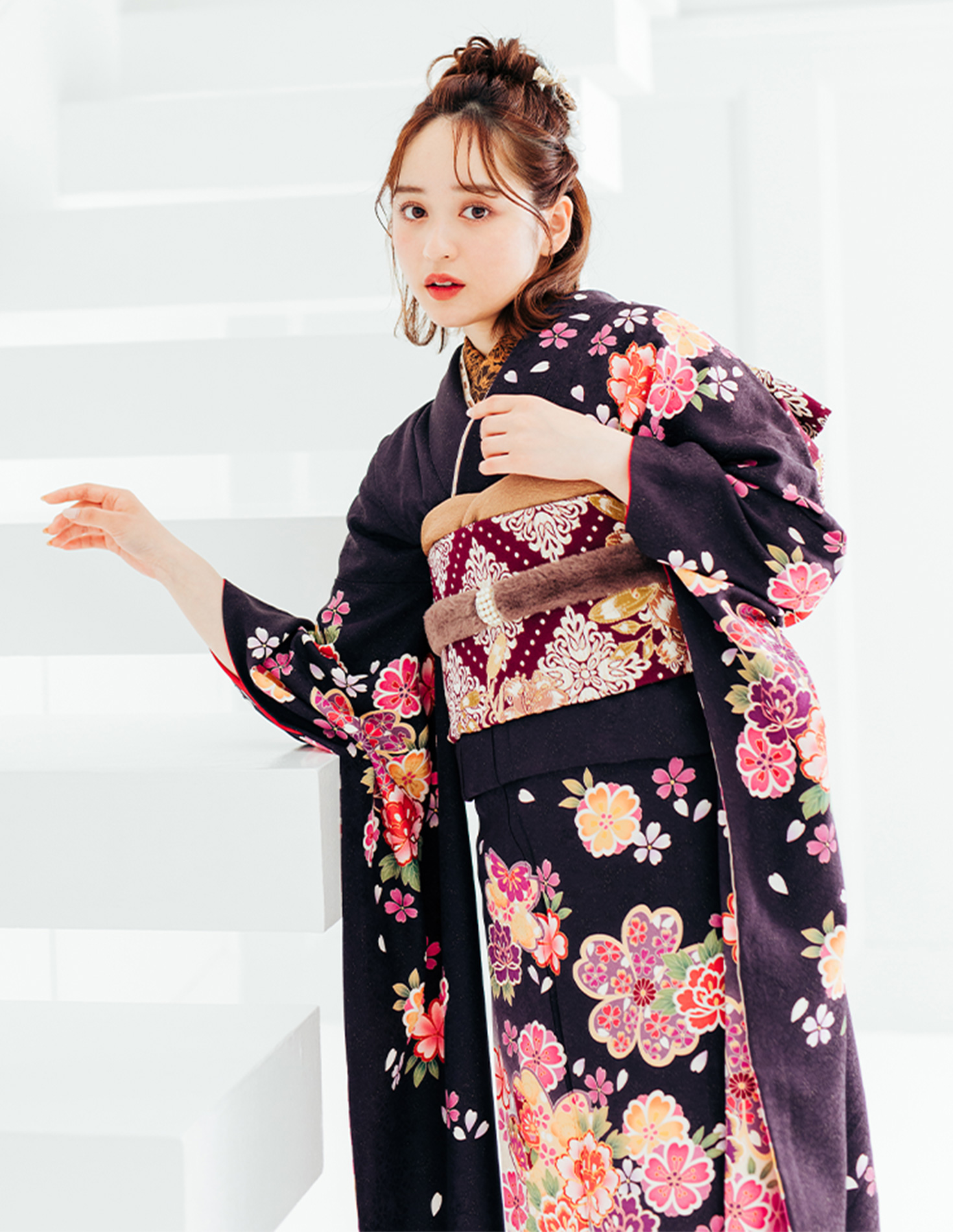 振袖 紫色 ガーリー柄