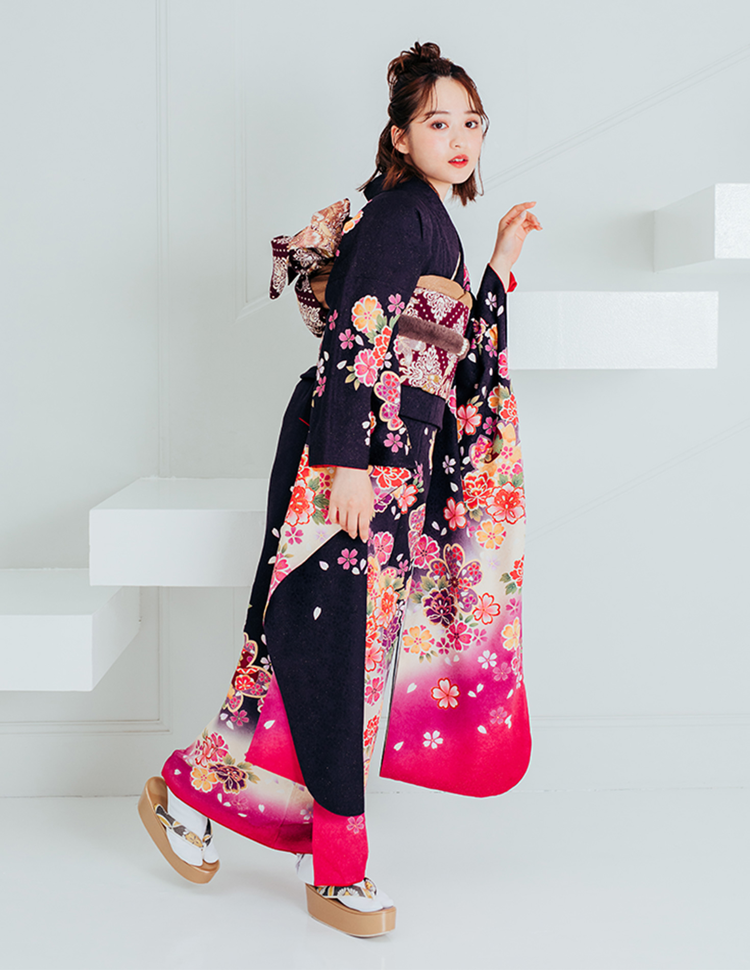 振袖 紫色 ガーリー柄