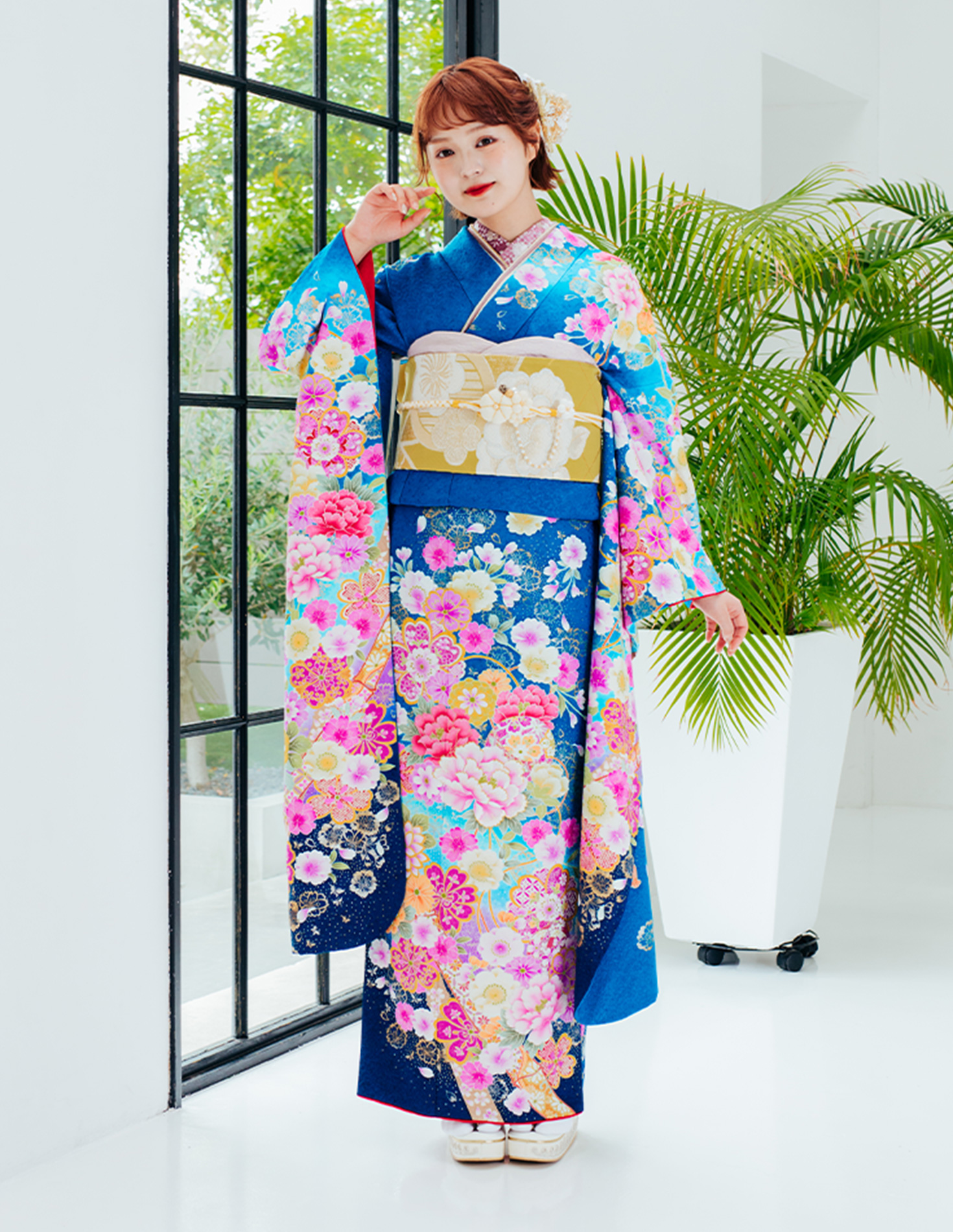 振袖 青色 ガーリー柄