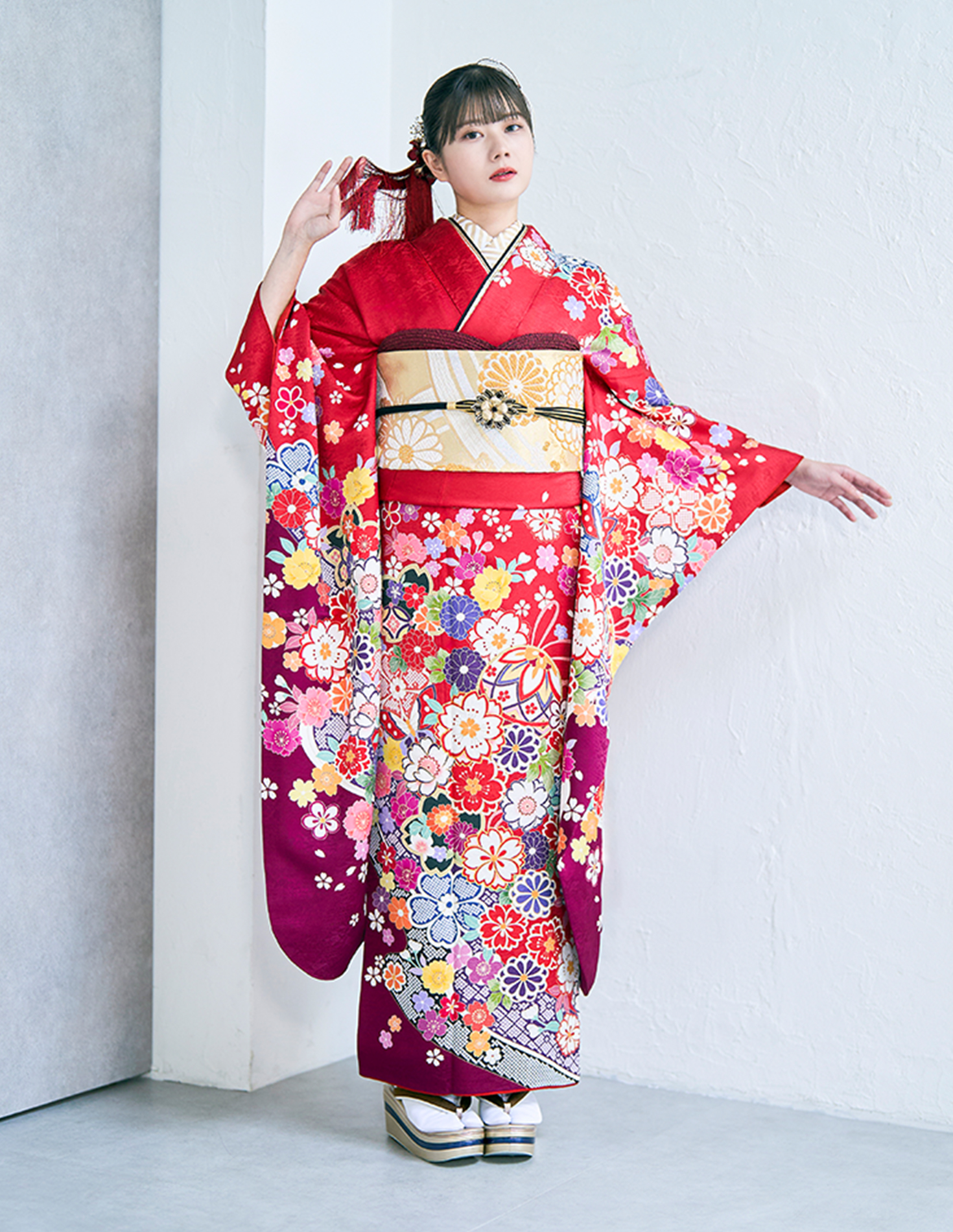 振袖 赤色 個性的柄