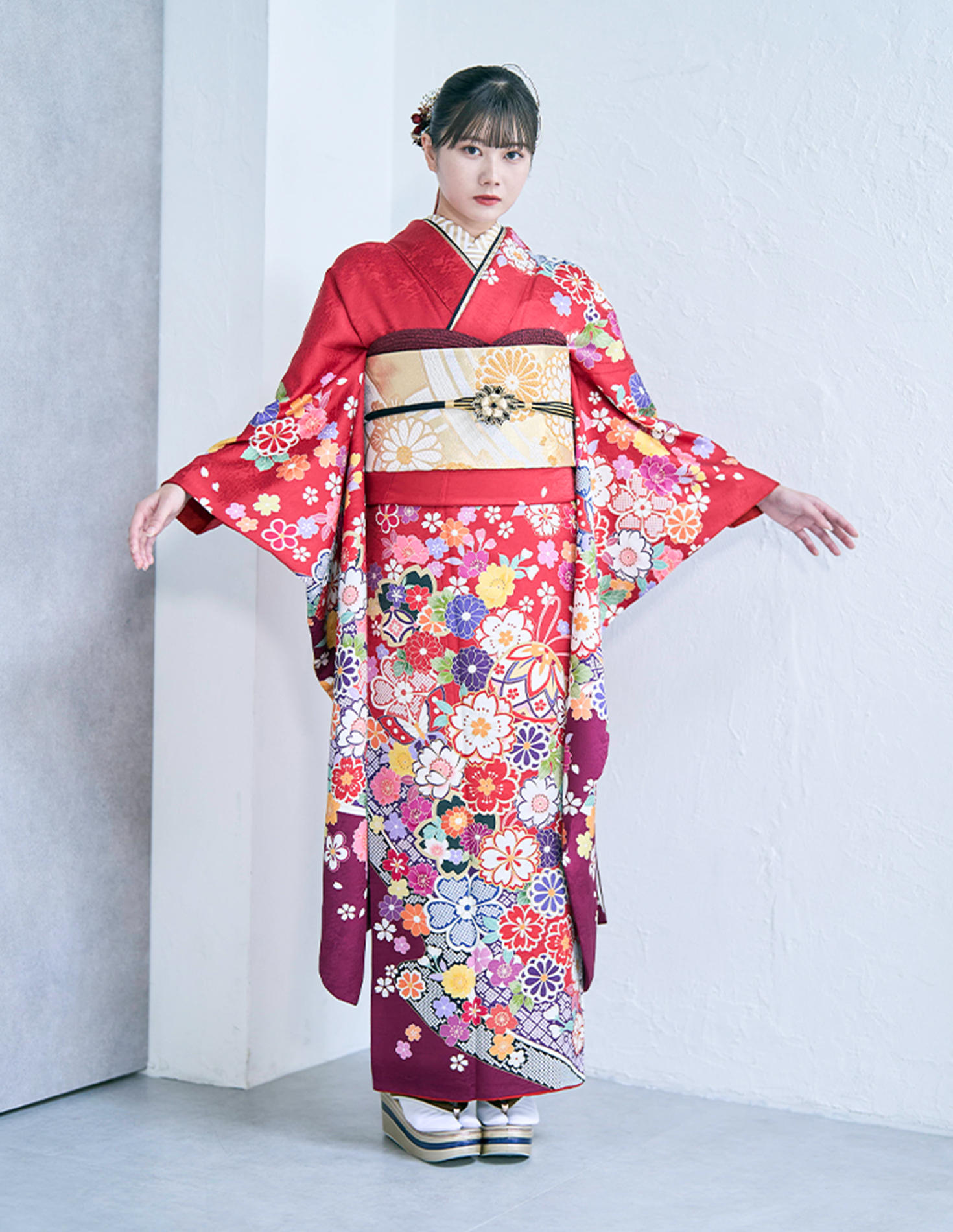 振袖 個性的柄 赤色