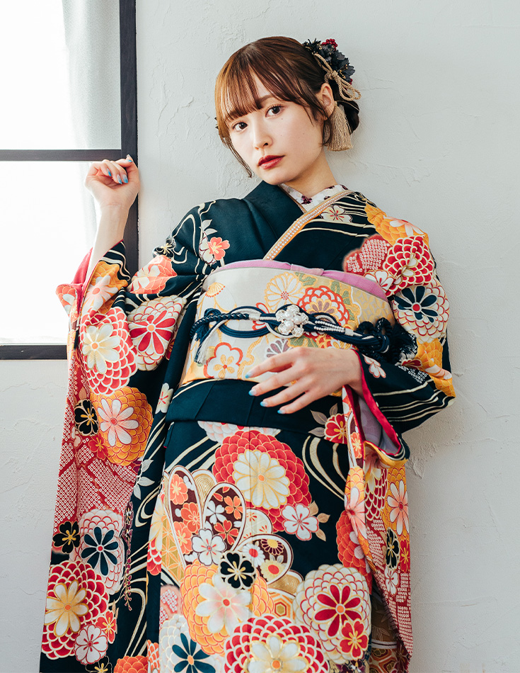 振袖 黒色 古典柄