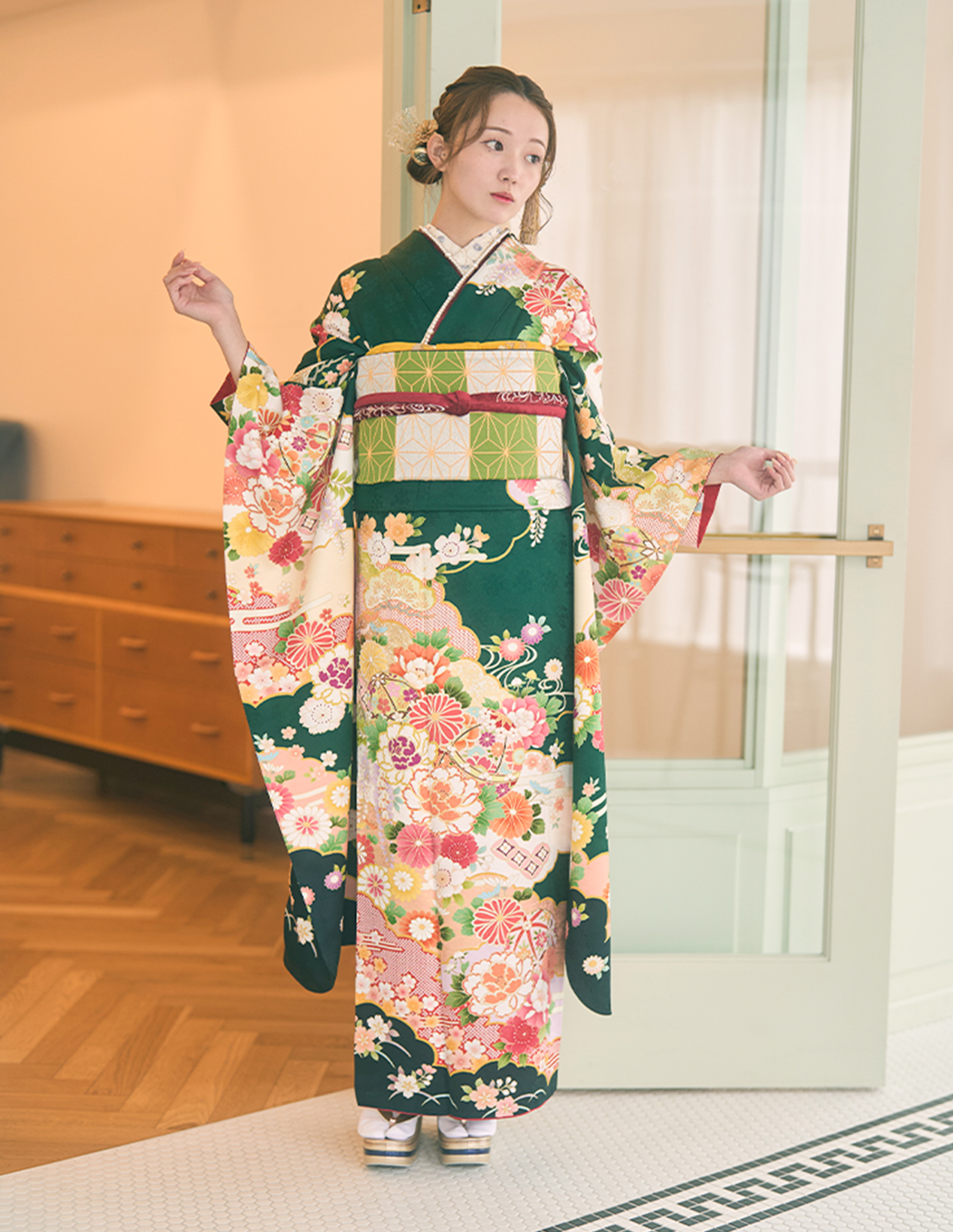 振袖 緑色 古典柄