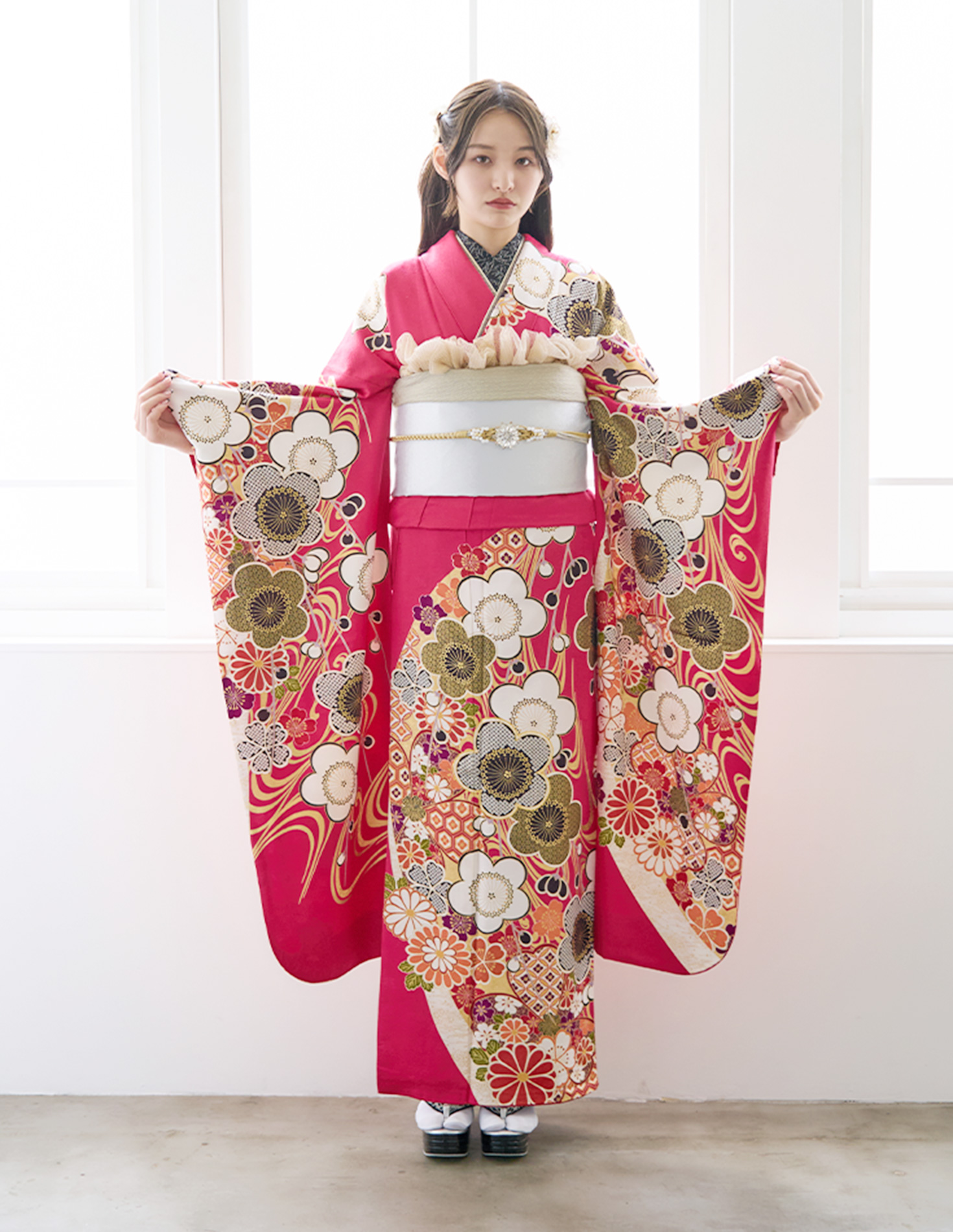 振袖 赤色 個性派