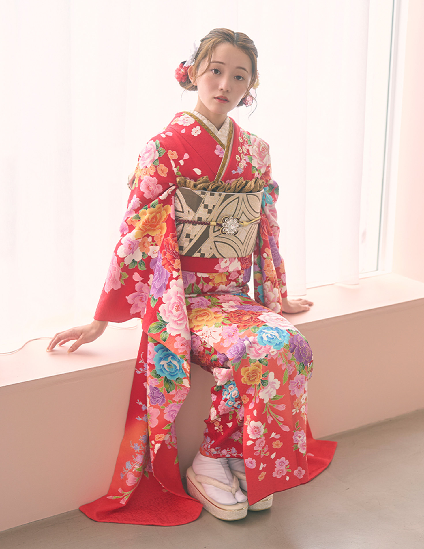 振袖 赤色 ガーリー柄