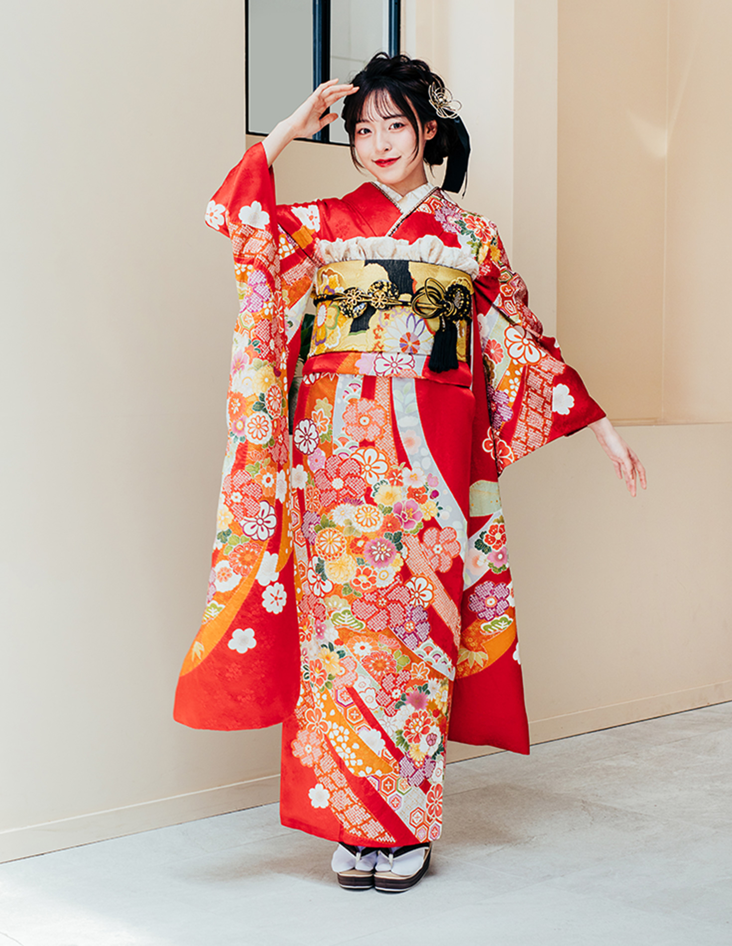 振袖 赤色 古典柄