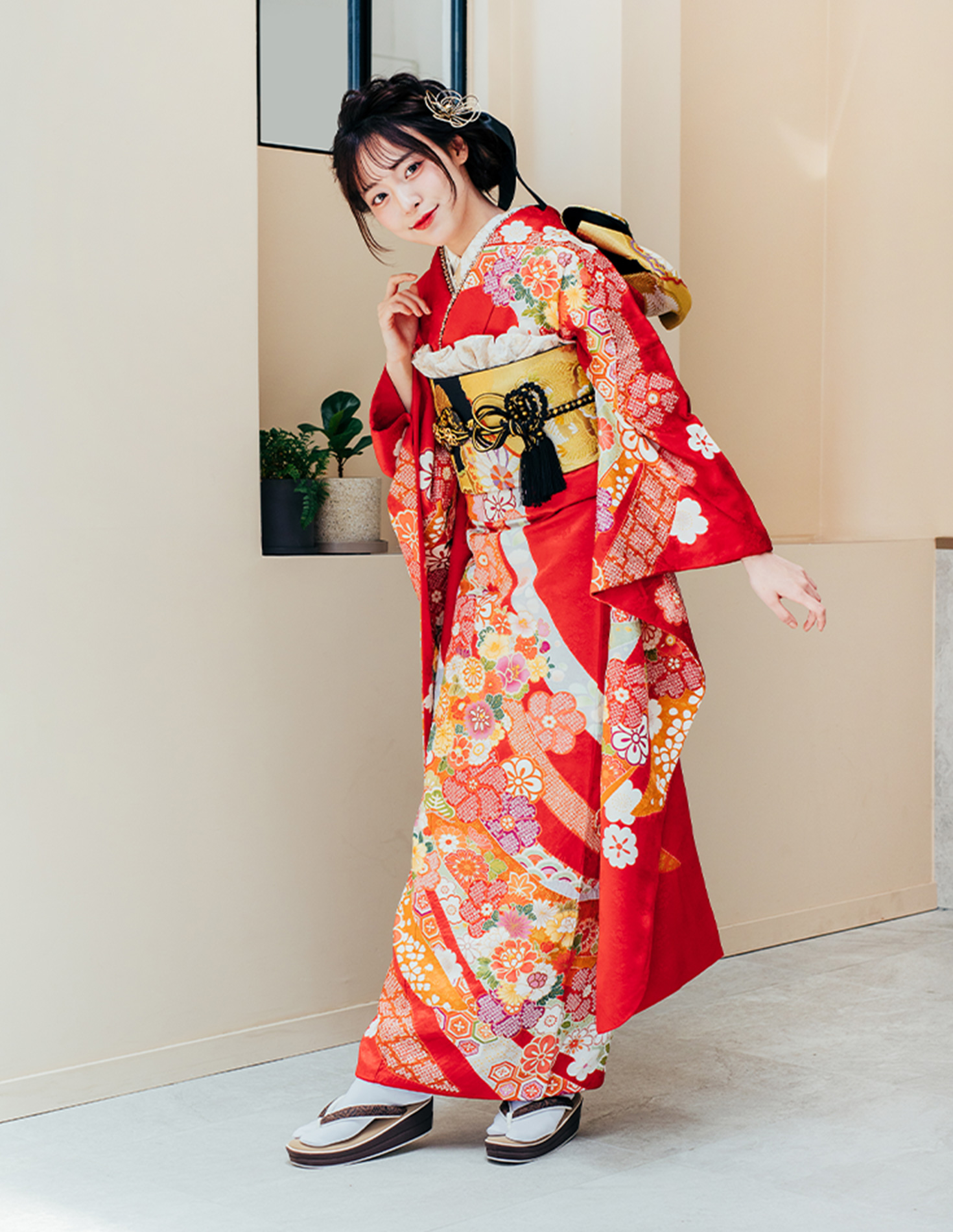 振袖 赤色 古典柄