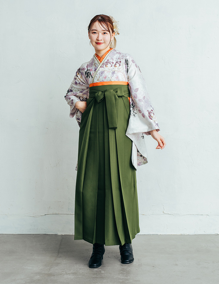 袴 トレンド ラナンキュラス・菊